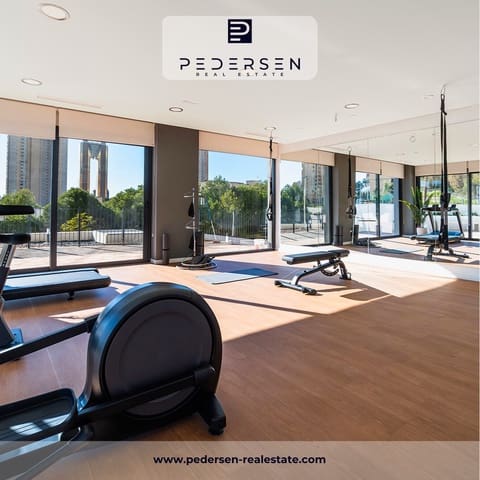 2 soverom Leilighet til salgs i Benidorm med svømmebasseng garasje - € 428 000 (Ref: 9308727)