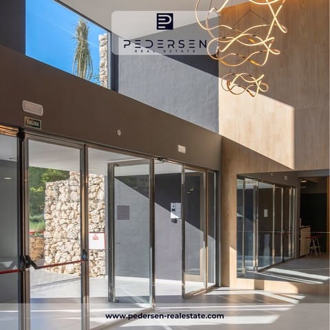 2 soverom Leilighet til salgs i Benidorm med svømmebasseng garasje - € 428 000 (Ref: 9308727)