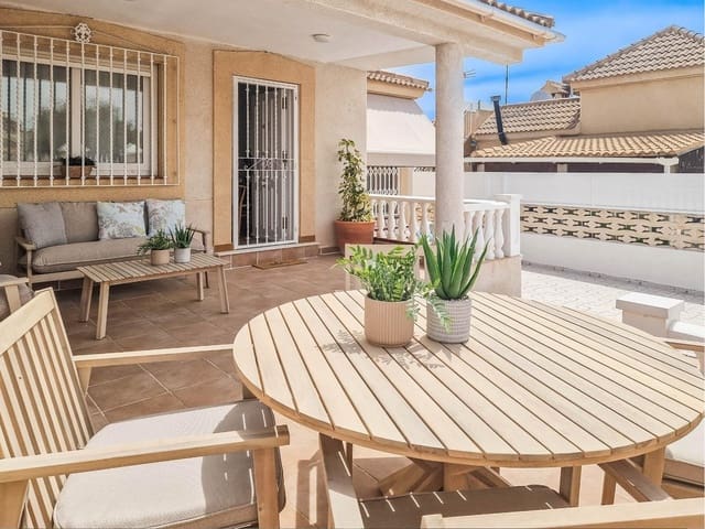 2 sypialnia Dom na sprzedaż w Torrevieja z garażem - 199 000 € (Ref: 9344051)