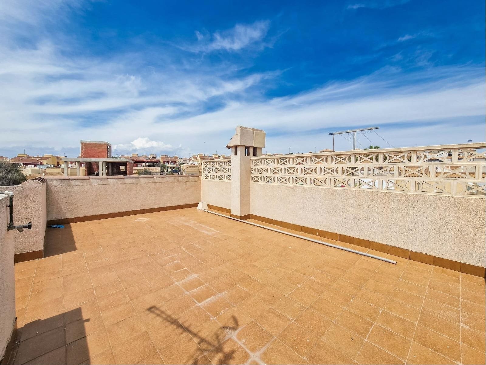 2 sypialnia Dom na sprzedaż w Torrevieja z garażem - 199 000 € (Ref: 9344051)