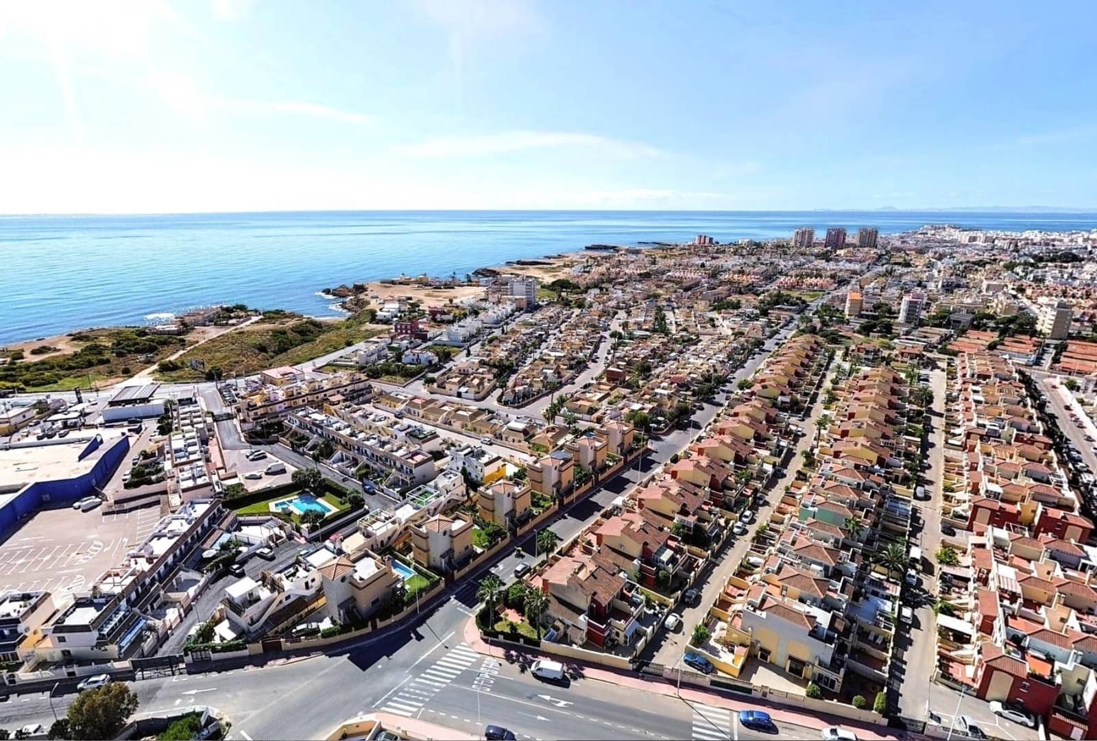 2 sypialnia Dom na sprzedaż w Torrevieja z garażem - 199 000 € (Ref: 9344051)