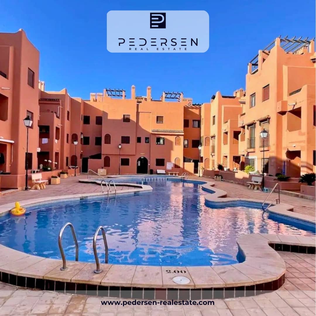 2 quarto Apartamento para venda em Torrevieja com piscina - 195 000 € (Ref: 9345222)