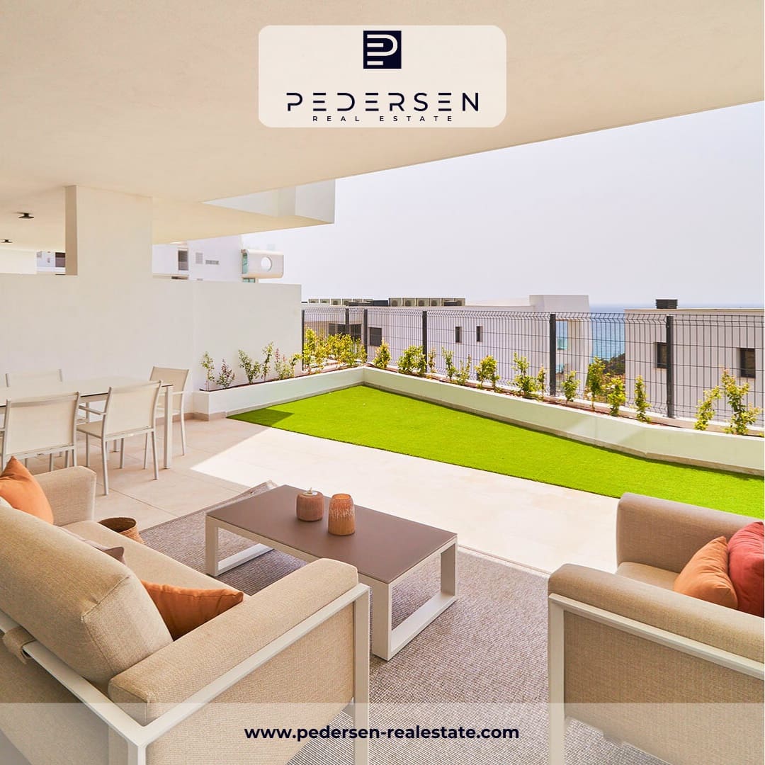 2 makuuhuone Huoneisto myytävänä paikassa Fuengirola mukana uima-altaan 
autotalli - 580 000 € (Ref: 9347863)