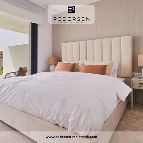 2 makuuhuone Huoneisto myytävänä paikassa Fuengirola mukana uima-altaan 
autotalli - 580 000 € (Ref: 9347863)