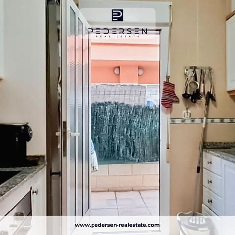 2 quarto Moradia em Banda para venda em Torrevieja com piscina garagem - 195 000 € (Ref: 9443998)