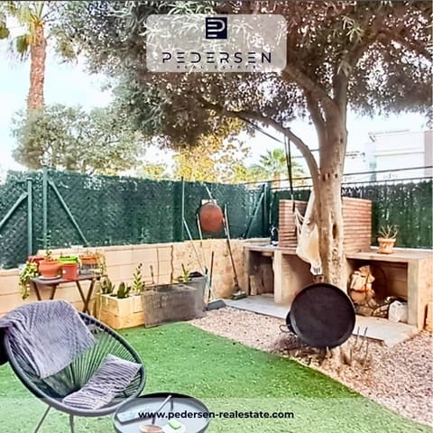 2 quarto Moradia em Banda para venda em Torrevieja com piscina garagem - 195 000 € (Ref: 9443998)