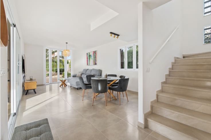 2 slaapkamer Villa te koop in Cala Murada met zwembad garage - € 1.295.000 (Ref: 9474527)