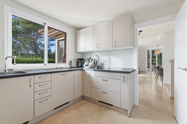 2 slaapkamer Villa te koop in Cala Murada, Manacor met zwembad garage - € 1.295.000 (Ref: 9474527)