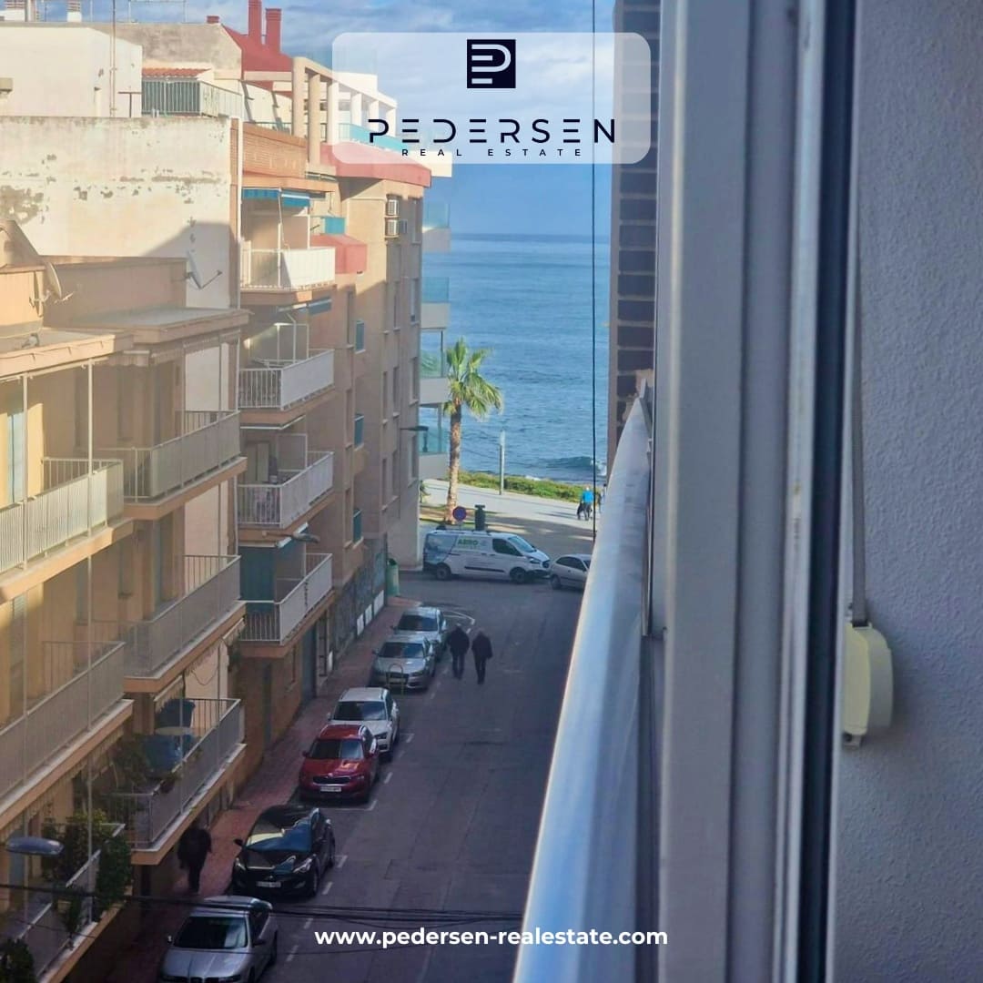 3 bedroom Apartment for sale in Torrevieja - € 194,000 (Ref: 9674775)