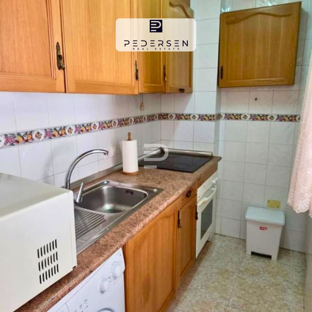 2 bedroom Apartment for sale in Torrevieja - € 139,000 (Ref: 9733452)