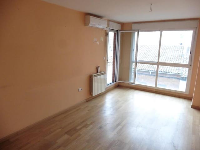 2 sovrum Lägenhet till salu i Zaragoza stad - 97 000 € (Ref: 9521444)