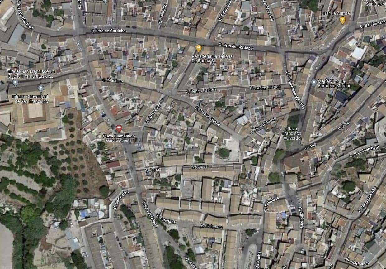 Townhouse for sale in Baena - € 42,200 (Ref: 9521447)