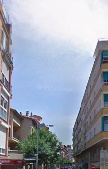 3 slaapkamer Flat te koop in Salt - € 95.000 (Ref: 9524319)