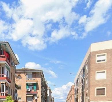 Comercial para venda em Cordova cidade - 115 000 € (Ref: 9527718)