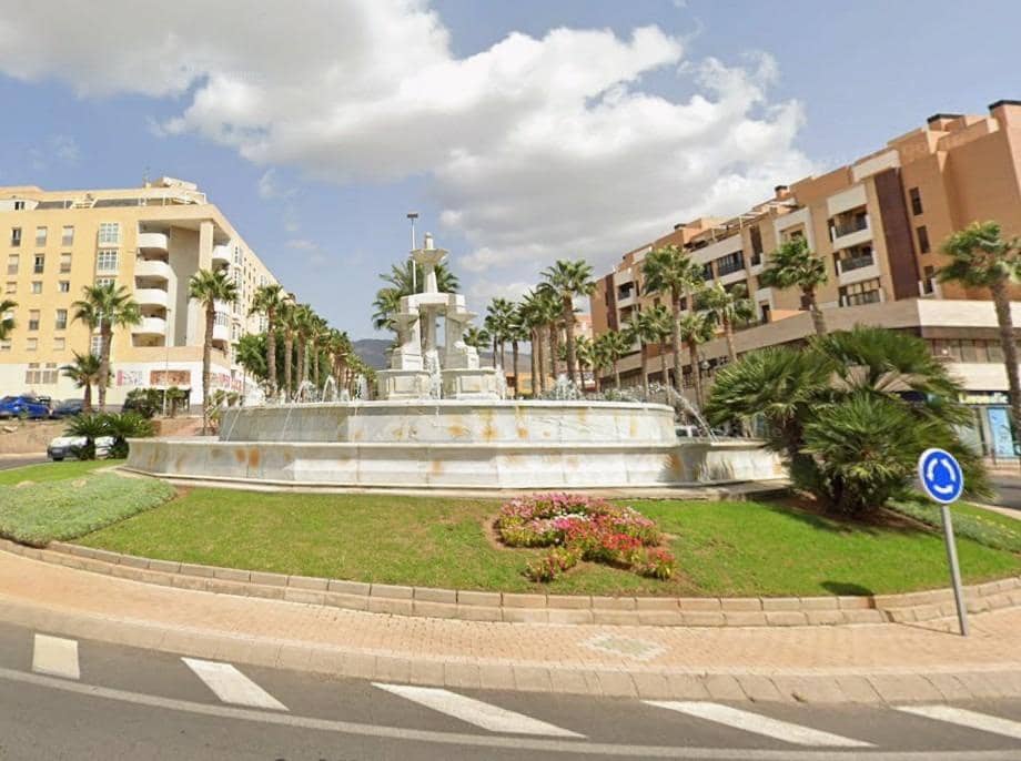 3 slaapkamer Flat te koop in El Parador de las Hortichuelas - € 65.000 (Ref: 9527723)