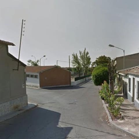 5 camera da letto Appartamento in vendita in Arenas de San Juan - 45.000 € (Rif: 9527726)