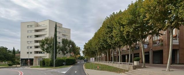 Kommersiell til salgs i Igualada - € 26 177 (Ref: 9530573)