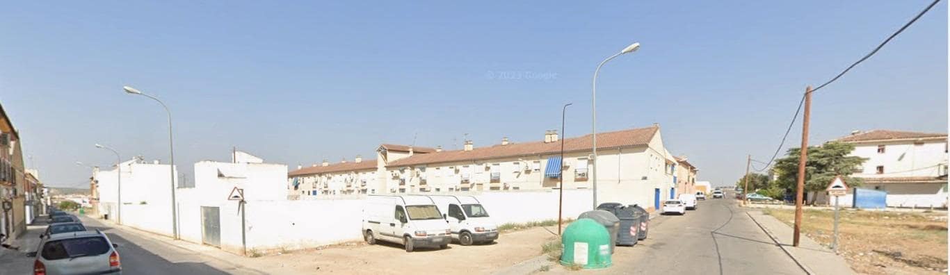 3 bedroom Flat for sale in Puente Genil - € 59,000 (Ref: 9533764)
