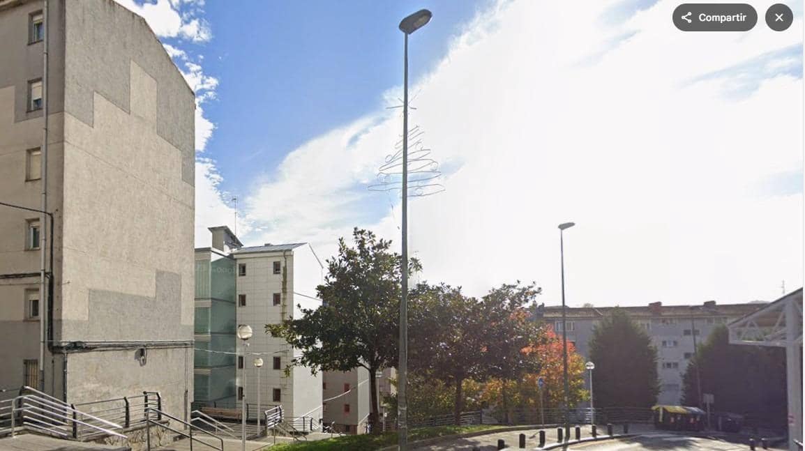 Flat for sale in Bilbao - € 75,000 (Ref: 9535963)