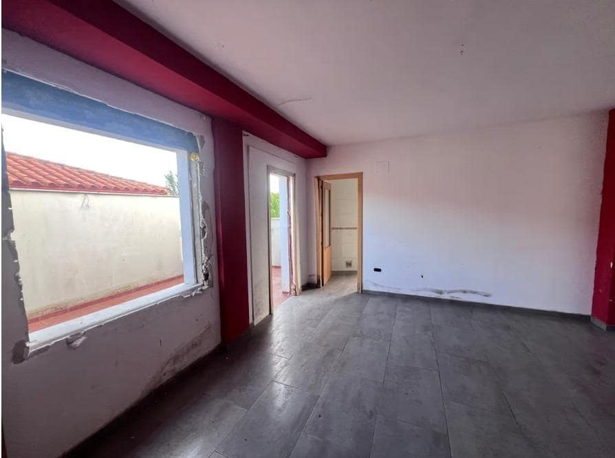 3 Zimmer Wohnung zu verkaufen in Pedro Abad - 70.000 € (Ref: 9548229)