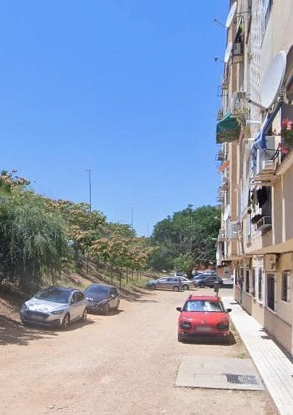 2 soveværelse Lejlighed til salg i Badajoz by - € 50.000 (Ref: 9548230)