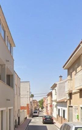 5 bedroom Flat for sale in Lorca - € 116,000 (Ref: 9551556)