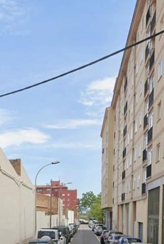 3 soverom Leilighet til salgs i Figueres - € 96 000 (Ref: 9555881)