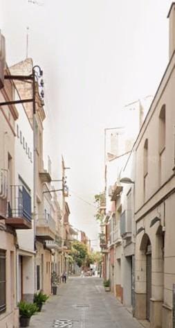 Local Comercial en Badalona en venta - 71.900 € (Ref: 9555884)