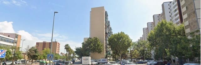 2 slaapkamer Flat te koop in L'Hospitalet de Llobregat - € 147.000 (Ref: 9561832)