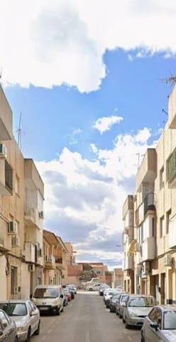 3 slaapkamer Flat te koop in Las Torres de Cotillas - € 41.600 (Ref: 9561843)