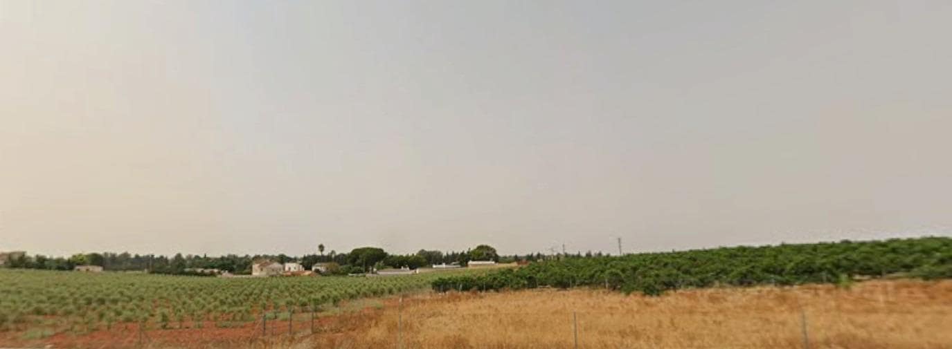 5 bedroom Apartment for sale in Mairena del Alcor with pool - € 220,000 (Ref: 9565292)