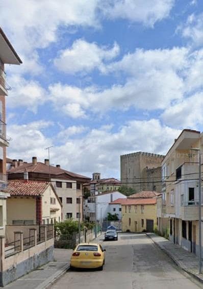 Garage for sale in Medina de Pomar - € 41,800 (Ref: 9571208)