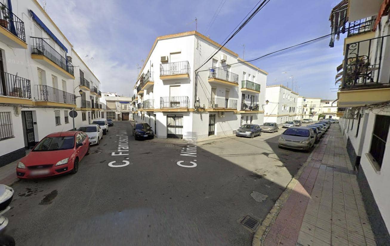 2 bedroom Flat for sale in Lora del Rio - € 47,000 (Ref: 9586537)