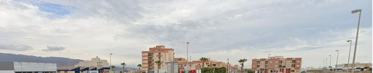 2 bedroom Flat for sale in Roquetas de Mar - € 57,000 (Ref: 9586541)