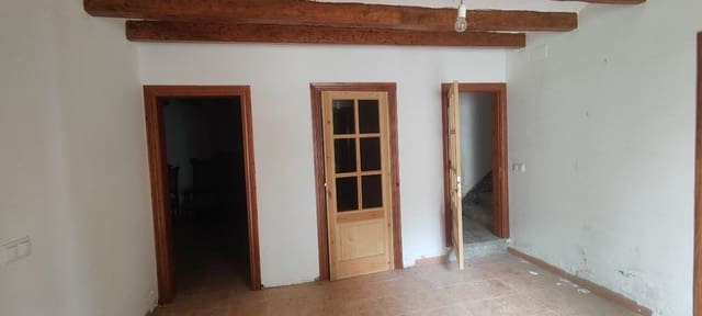 13 sovrum Finca/Hus på landet till salu i Font-rubí - 255 000 € (Ref: 9308872)