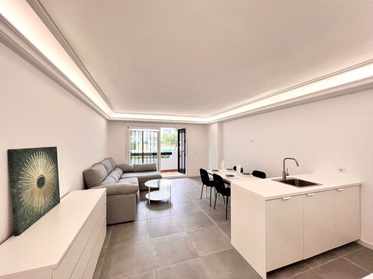 3 slaapkamer Appartement te huur in Costalita met zwembad garage - € 2.400 (Ref: 9920942)