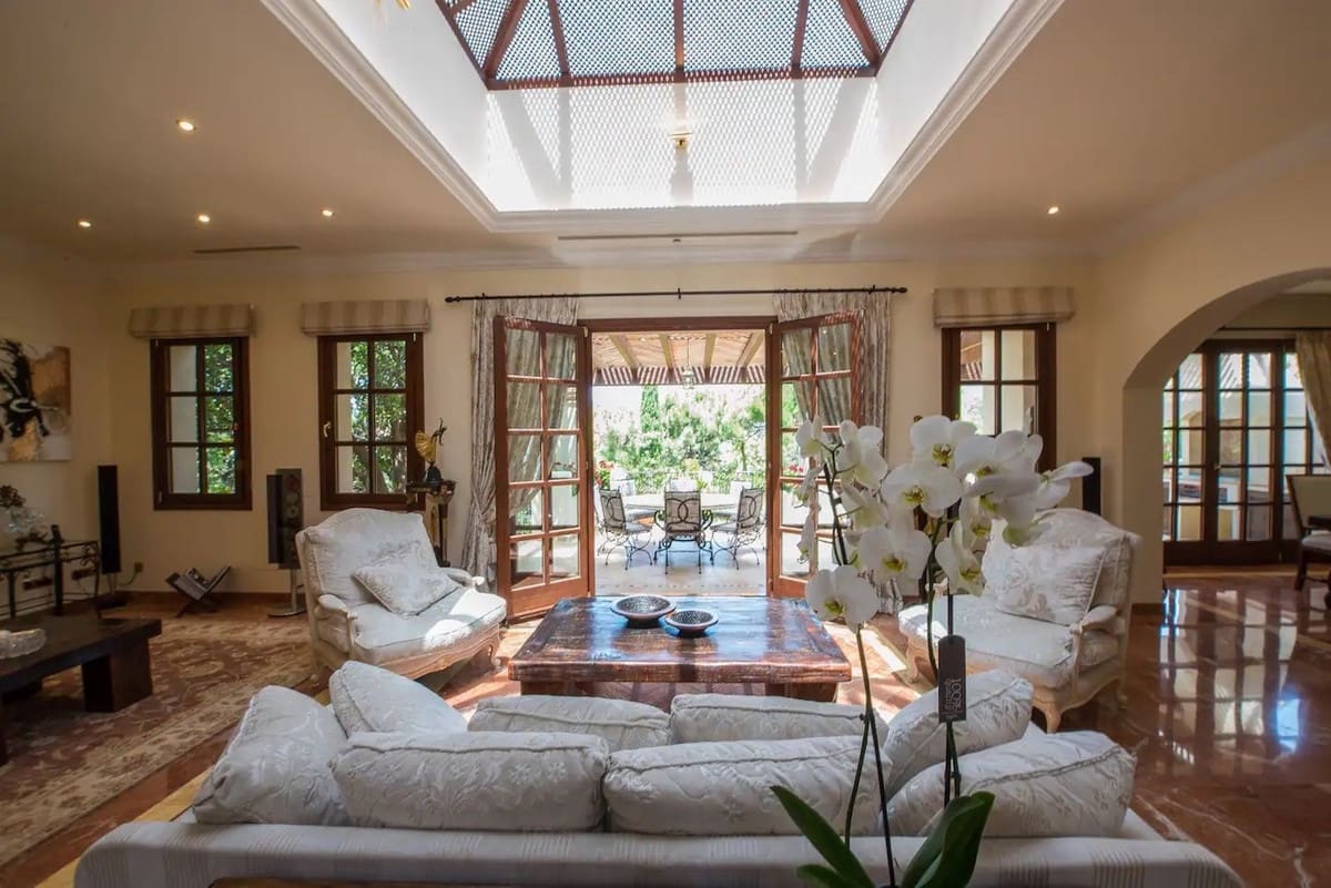 8 soverom Villa til salgs i La Zagaleta med svømmebasseng garasje - € 5 850 000 (Ref: 9920943)