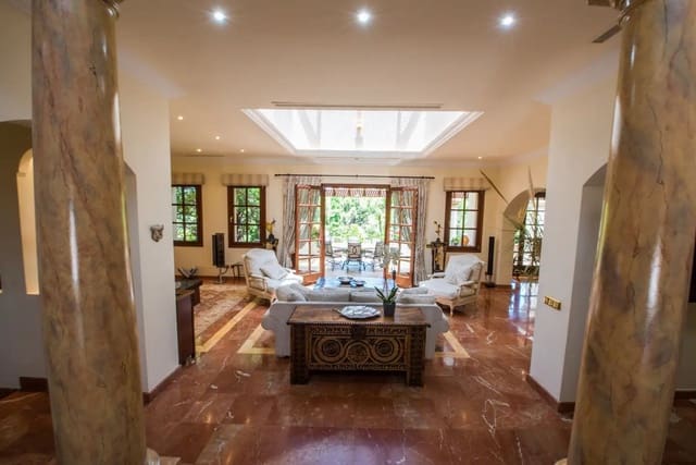 8 bedroom Villa for rent in La Zagaleta, Benahavís with pool garage - € 25,000 (Ref: 9920944)