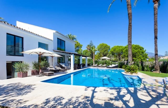 5 slaapkamer Villa voor vakantieverhuur in Las Brisas, Marbella met zwembad - € 7.000 (Ref: 9920946)