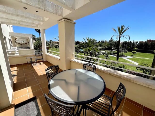 3 slaapkamer Appartement te huur in Sotoserena, Estepona met zwembad garage - € 2.000 (Ref: 9920949)