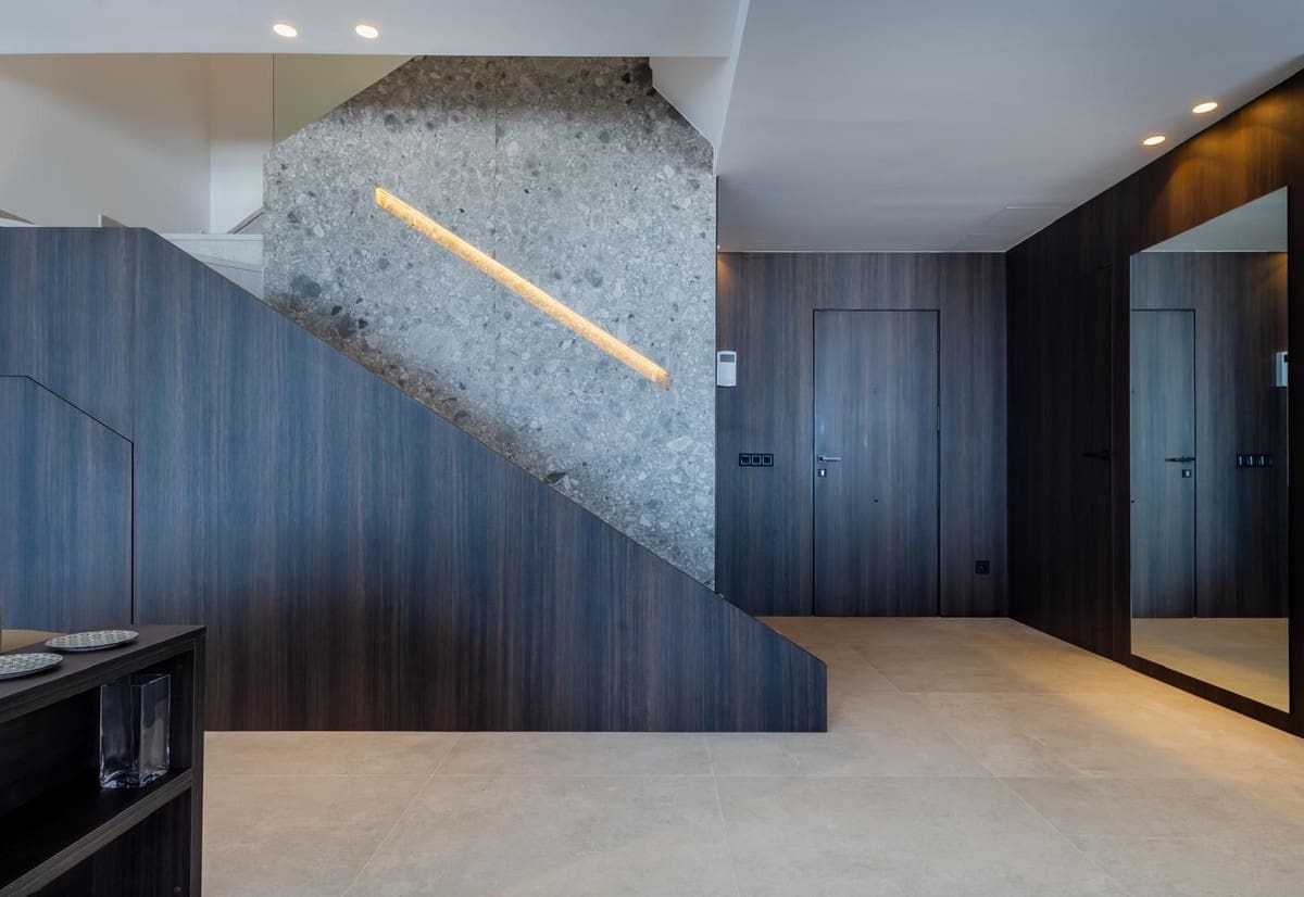 2 slaapkamer Penthouse voor vakantieverhuur in Golden Mile met zwembad garage - € 8.000 (Ref: 9920950)