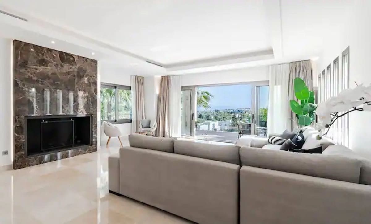 5 sypialnia Willa na sprzedaż w Benahavis z basenem garażem - 3 650 000 € (Ref: 9920952)