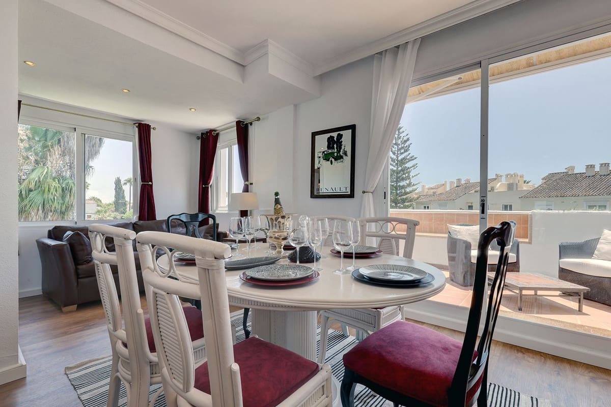 4 slaapkamer Huis te huur in Marbella met zwembad garage - € 2.500 (Ref: 9920957)