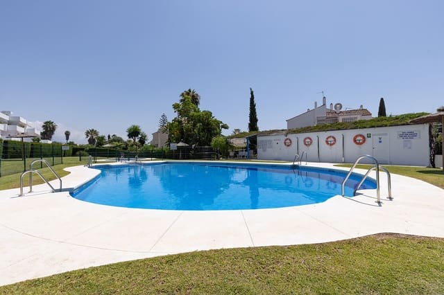 4 slaapkamer Huis te huur in Marbella met zwembad garage - € 2.500 (Ref: 9920957)