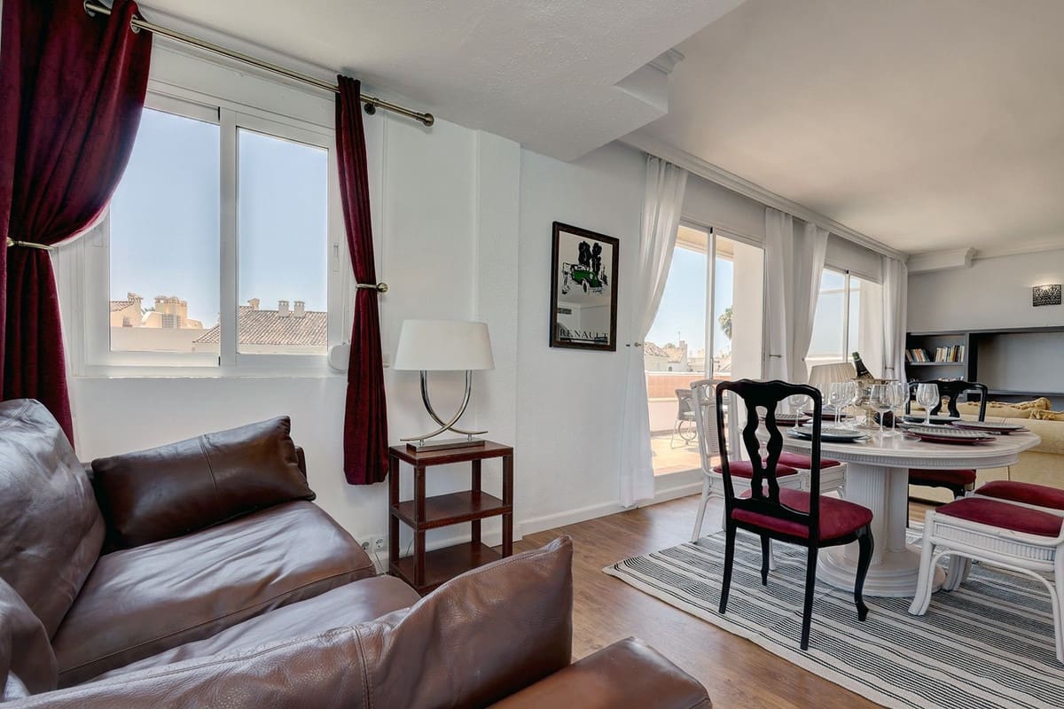4 slaapkamer Huis te huur in Marbella met zwembad garage - € 2.500 (Ref: 9920957)