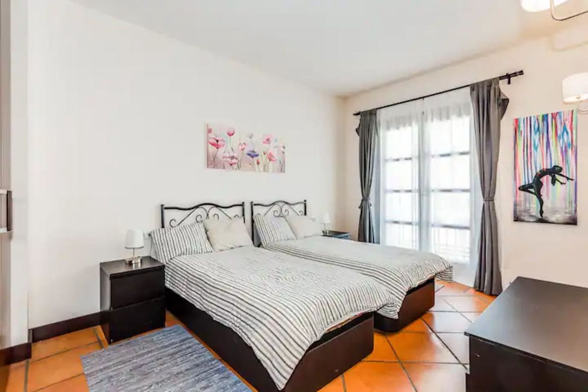 4 Zimmer Haus zu vermieten in Benahavis mit Pool Garage - 3.000 € (Ref: 9920959)
