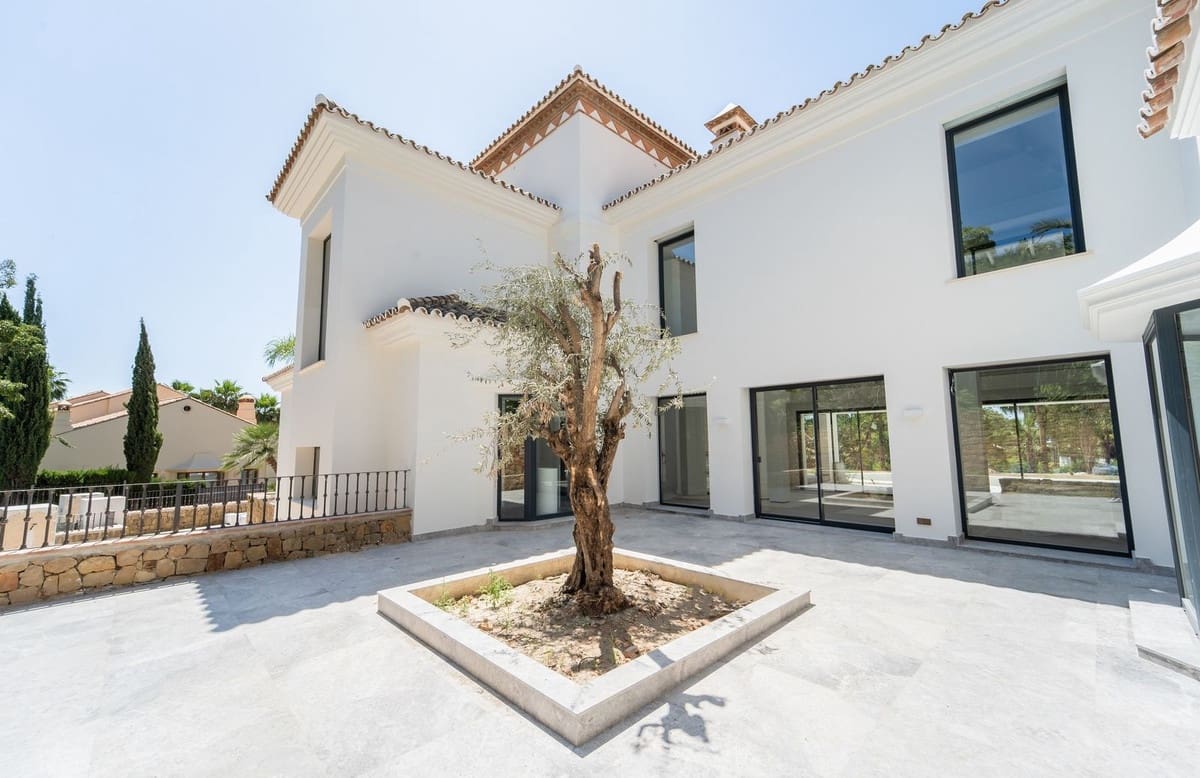 6 quarto Moradia para venda em Golden Mile com piscina garagem - 8 500 000 € (Ref: 9920961)