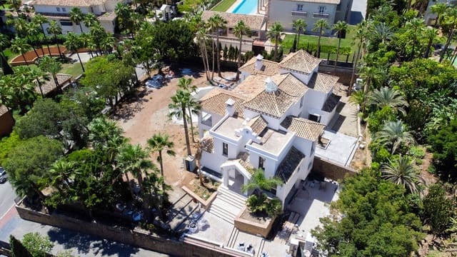 6 quarto Moradia para venda em Sierra Blanca, Marbella com piscina garagem - 8 500 000 € (Ref: 9920961)