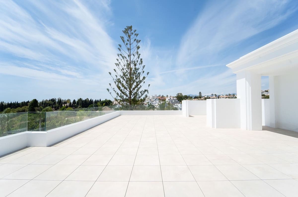 6 camera da letto Villa in vendita in Golden Mile con piscina garage - 6.400.000 € (Rif: 9920966)