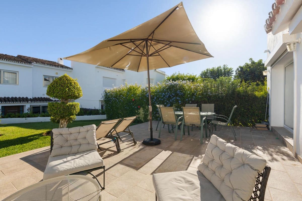 3 camera da letto Casa in vendita in Nueva Andalucia con piscina garage - 895.000 € (Rif: 9920967)